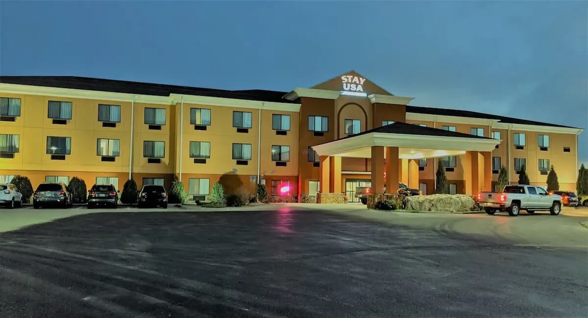Stay USA Hotel & Suites